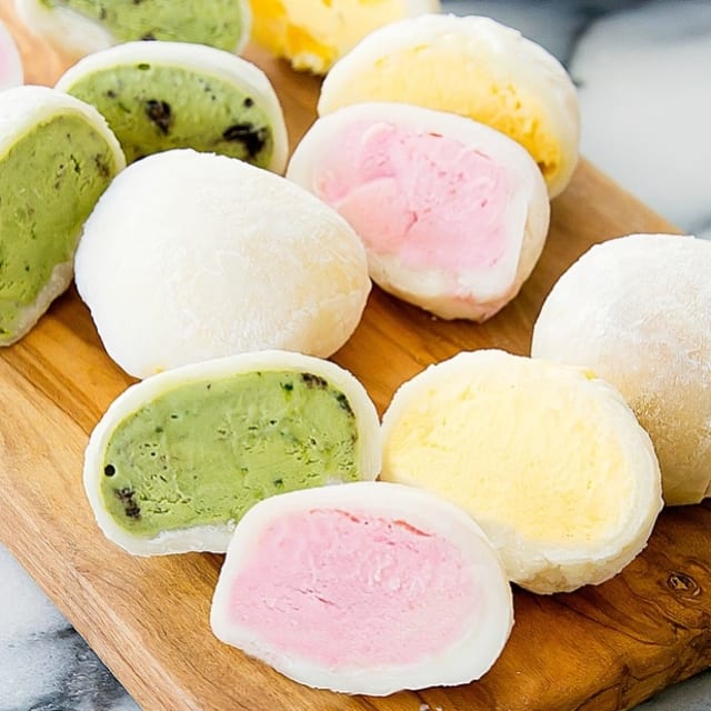 Mochi 2 Pieces.